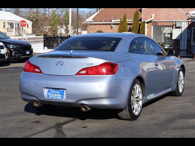 2013 INFINITI G37 Base