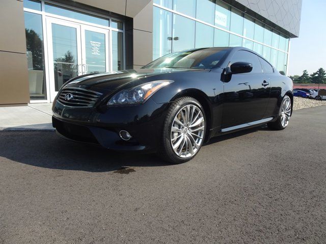 2013 INFINITI G37 Sport 6MT