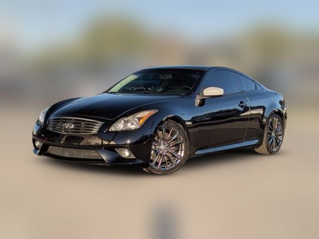 2013 INFINITI G37 Sport 6MT