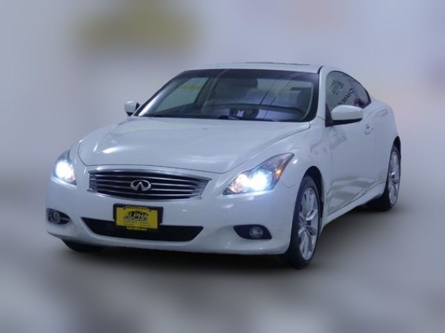 2013 INFINITI G37 X