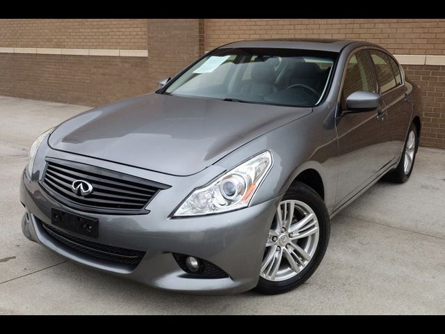 2013 INFINITI G37 X