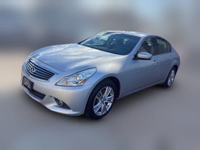 2013 INFINITI G37 X