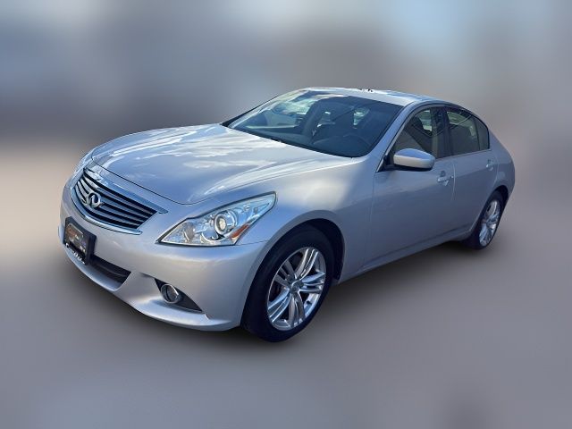 2013 INFINITI G37 X