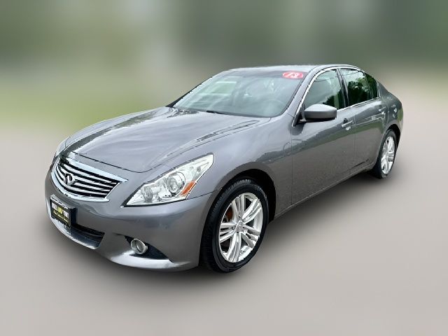 2013 INFINITI G37 X