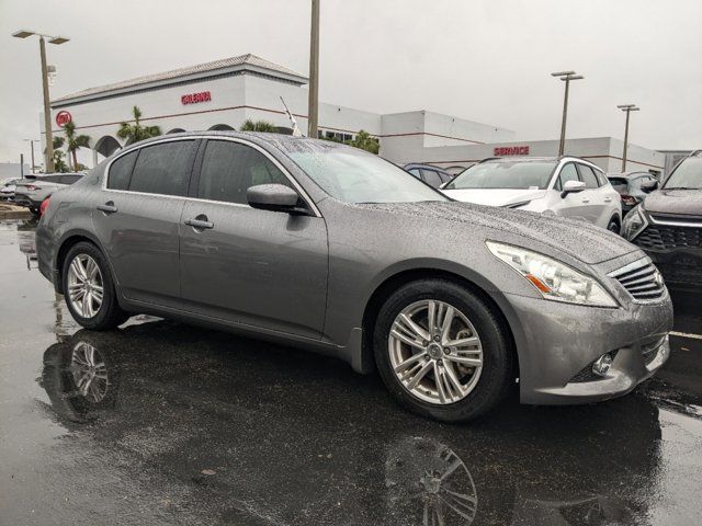 2013 INFINITI G37 Journey