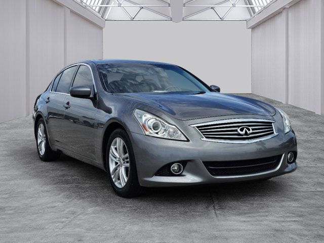 2013 INFINITI G37 Journey