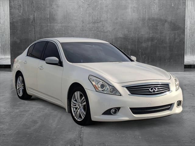 2013 INFINITI G37 Journey