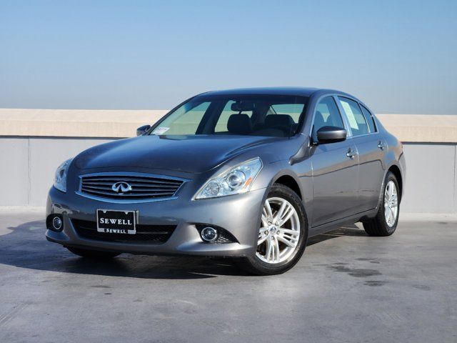 2013 INFINITI G37 X