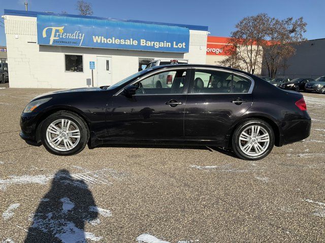 2013 INFINITI G37 X