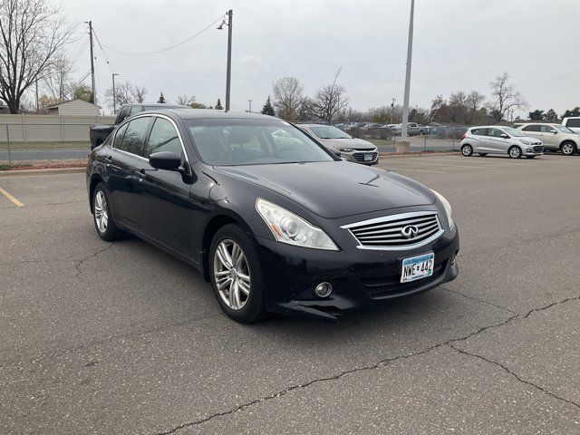 2013 INFINITI G37 X