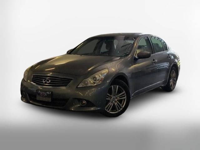 2013 INFINITI G37 X