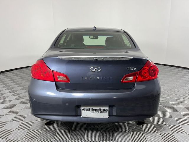 2013 INFINITI G37 X