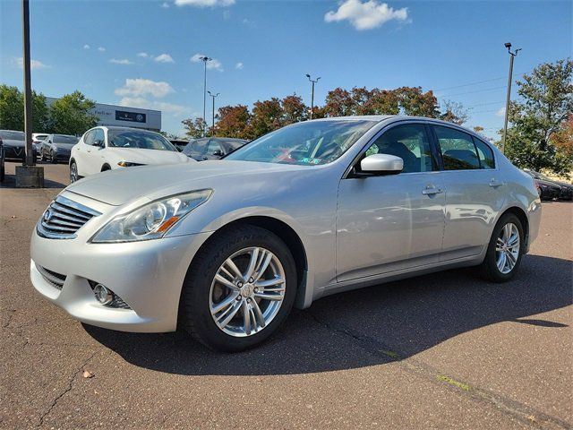 2013 INFINITI G37 X