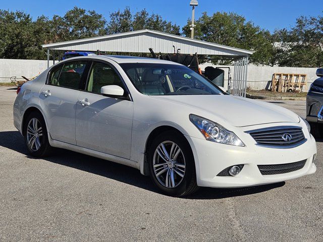 2013 INFINITI G37 X