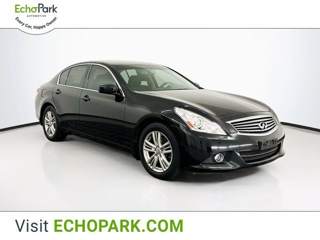 2013 INFINITI G37 X