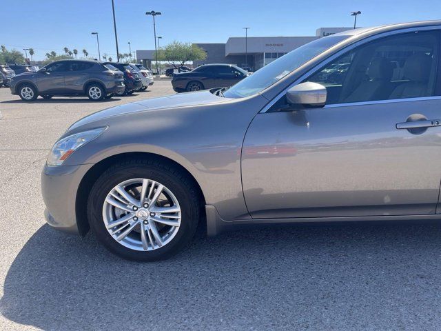 2013 INFINITI G37 X