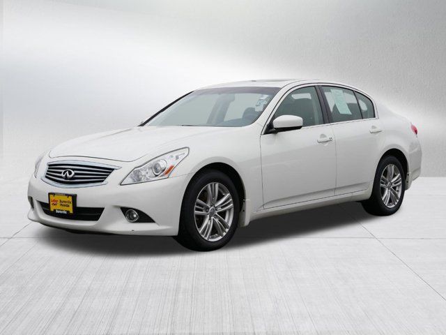 2013 INFINITI G37 X