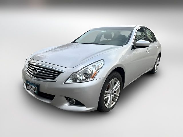 2013 INFINITI G37 X