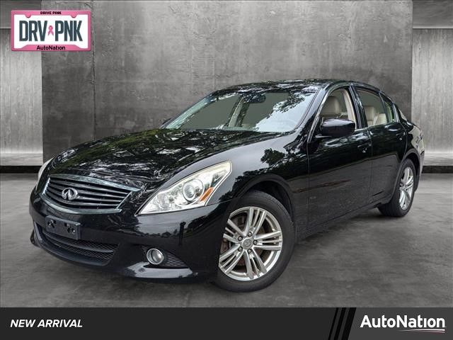 2013 INFINITI G37 X