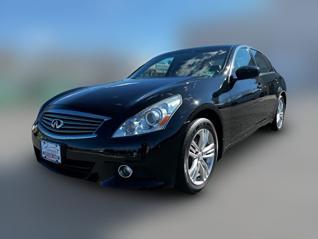 2013 INFINITI G37 X