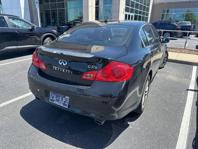 2013 INFINITI G37 X