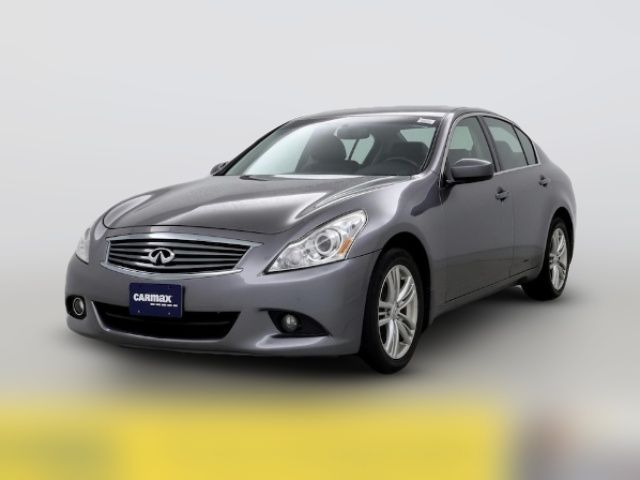 2013 INFINITI G37 X