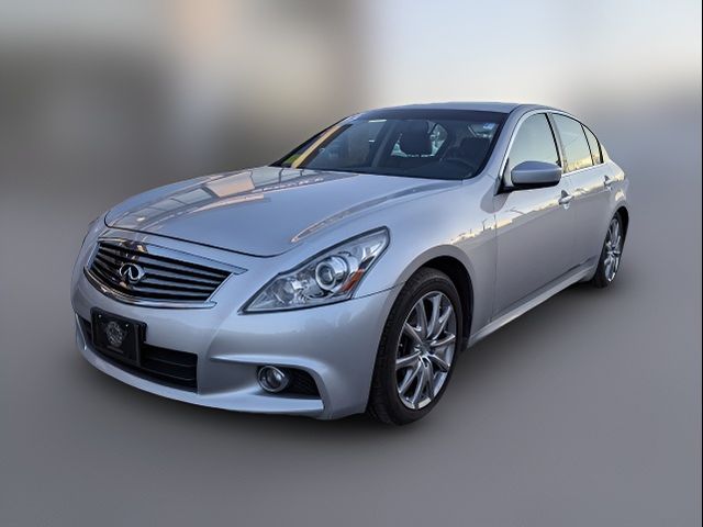 2013 INFINITI G37 X