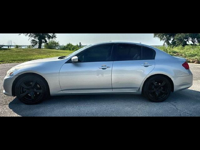 2013 INFINITI G37 X