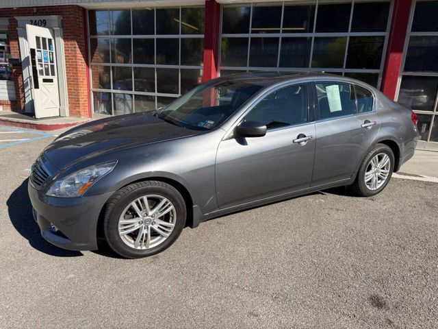 2013 INFINITI G37 X