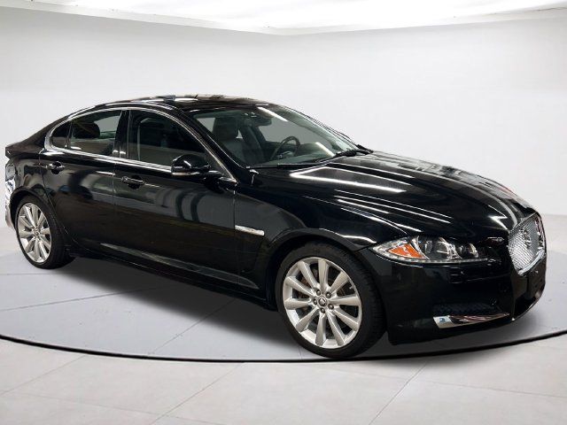 2013 Jaguar XF V6