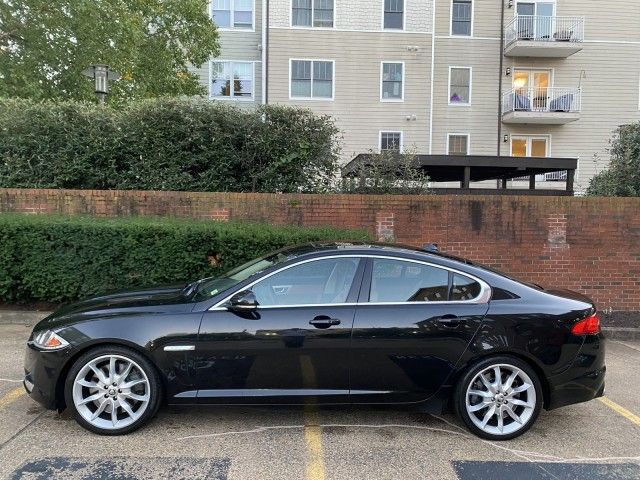 2013 Jaguar XF V8 Supercharged