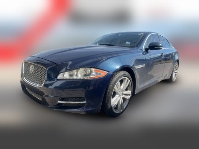 2013 Jaguar XJ Base