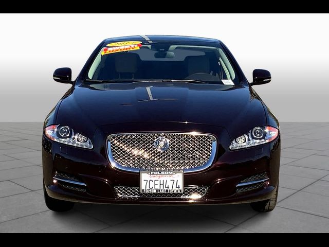 2013 Jaguar XJ Base