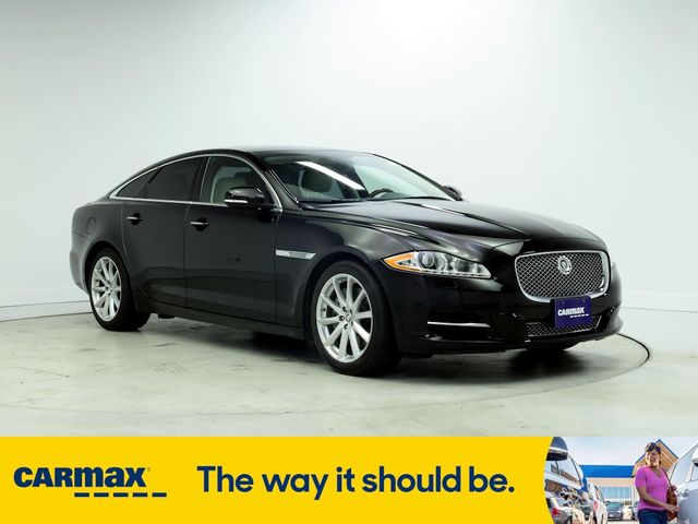 2013 Jaguar XJ Base