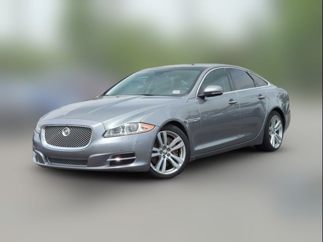 2013 Jaguar XJ Base