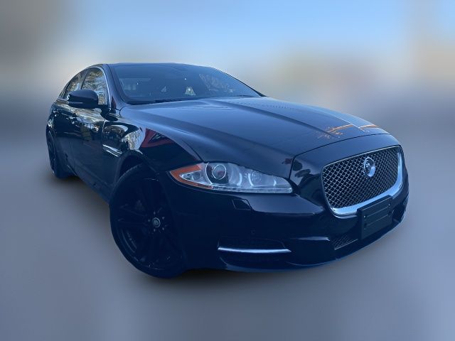 2013 Jaguar XJ Base