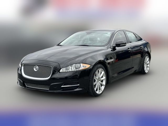 2013 Jaguar XJ Base