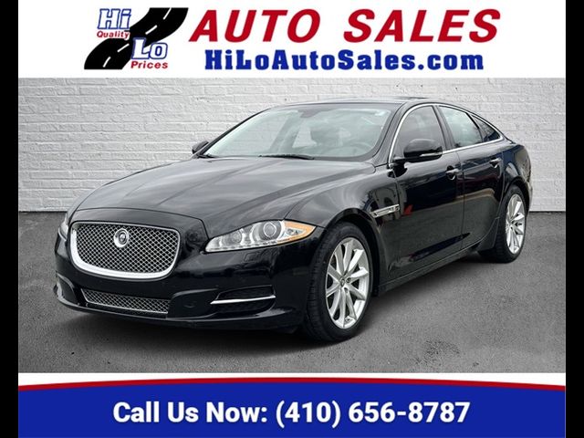 2013 Jaguar XJ Base