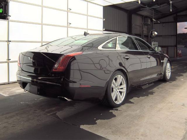 2013 Jaguar XJ XJL Portfolio