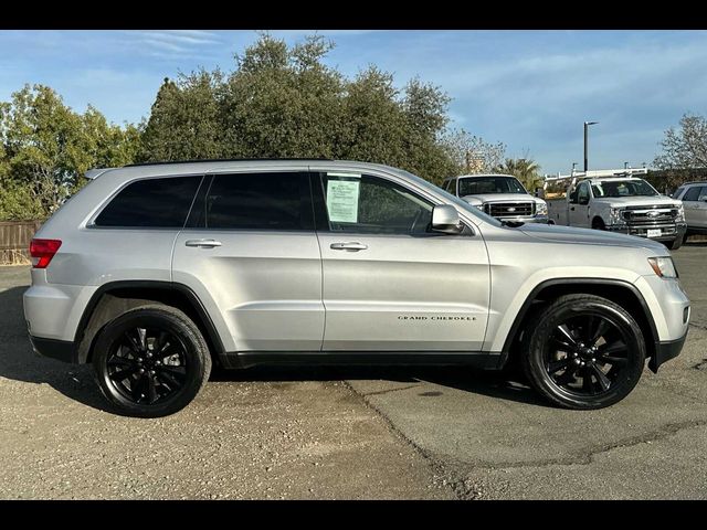 2013 Jeep Grand Cherokee Laredo Altitude