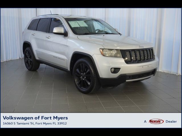 2013 Jeep Grand Cherokee Laredo Altitude