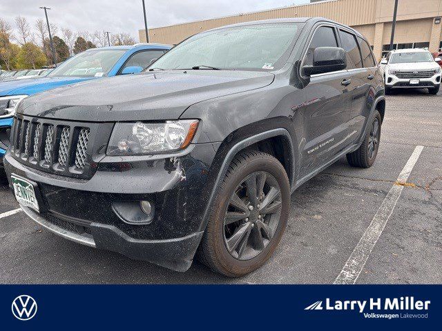 2013 Jeep Grand Cherokee Laredo Altitude