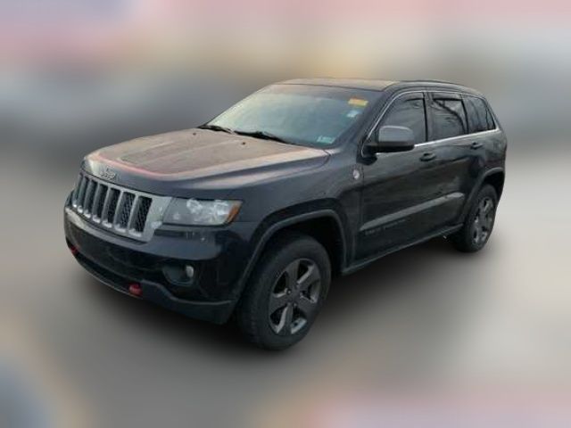 2013 Jeep Grand Cherokee Laredo Trailhawk