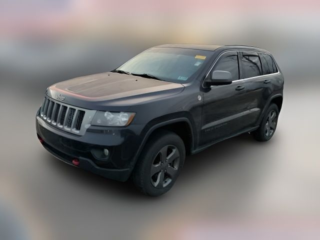 2013 Jeep Grand Cherokee Laredo Trailhawk