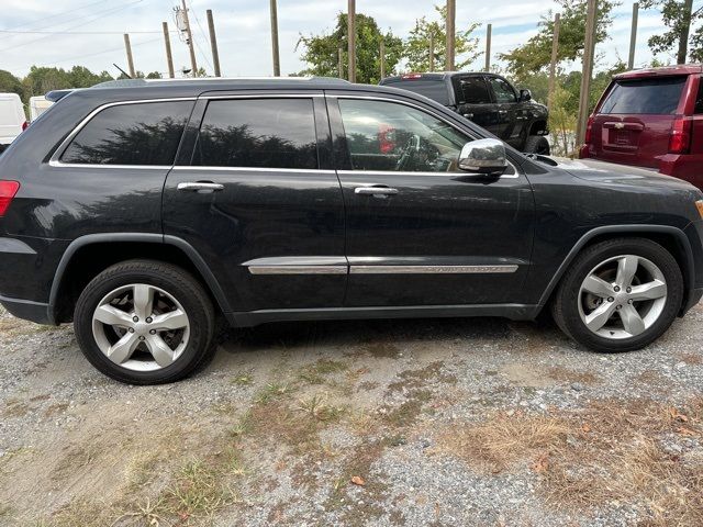 2013 Jeep Grand Cherokee Overland Summit