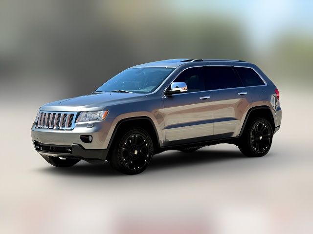 2013 Jeep Grand Cherokee Overland Summit