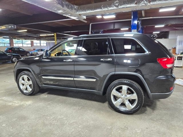 2013 Jeep Grand Cherokee Overland Summit