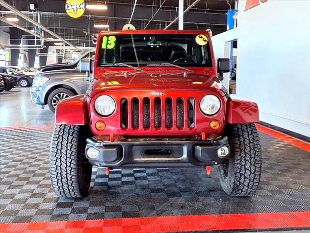 2013 Jeep Wrangler Sahara