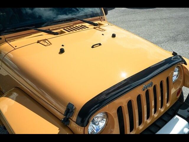 2013 Jeep Wrangler Sahara