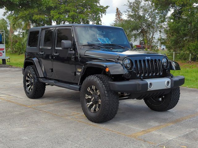 2013 Jeep Wrangler Unlimited Sahara